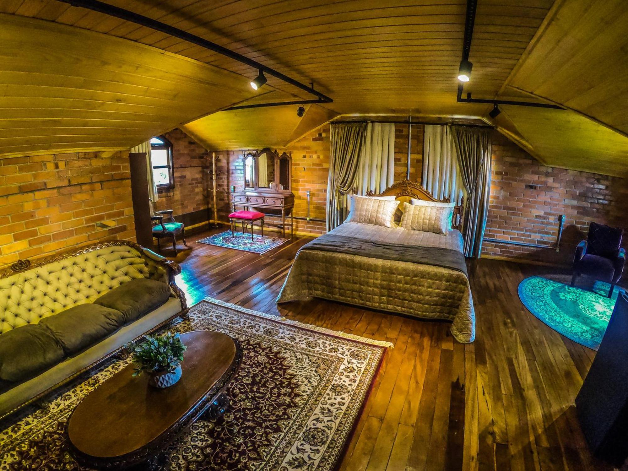 Hotel Rugero